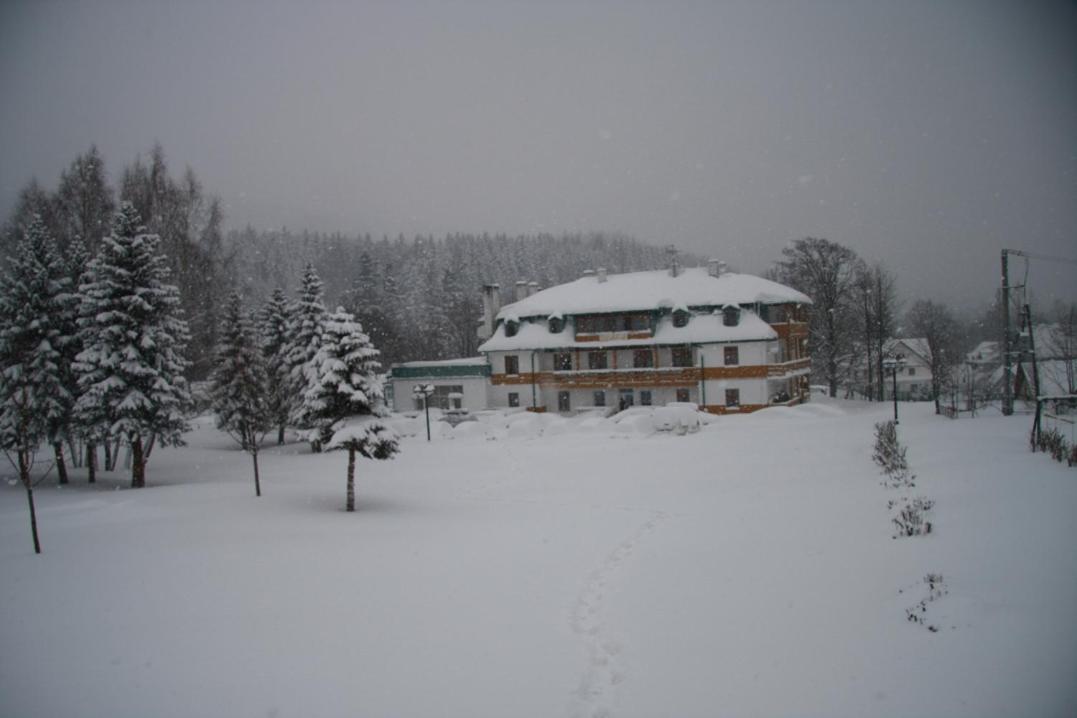 Diablak Hotel Zawoja Eksteriør billede